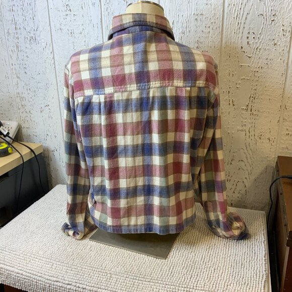 Christopher & Banks Women's large Flannel Plain blue/white pinkish long sleeve b - Picture 3 of 6
